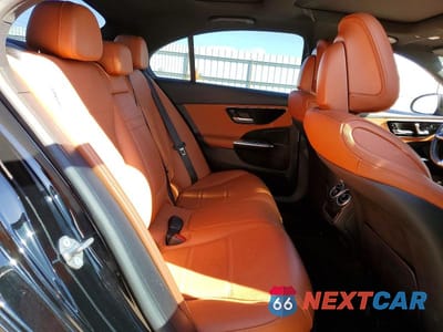 Zdjęcie 10 z 12 samochodu: 2022 MERCEDES-BENZ C 300 VIN:W1KAF4GB8NR042412 - miniatura