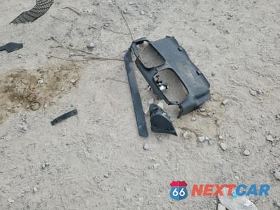 Zdjęcie 12 z 14 samochodu: 2002 BMW 325 I VIN:WBAEV33422KL69017 - miniatura