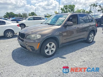 2012 BMW X5 XDRIVE35I 5UXZV4C5XCL889902 - główne zdjęcie licytacji z USA - miniatura