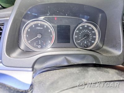 Zdjęcie 9 z 14 samochodu: 2017 HYUNDAI ELANTRA SE VIN:5NPD74LF8HH159335 - miniatura