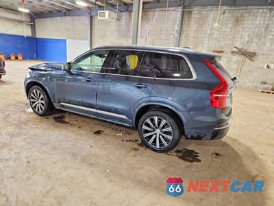 Drugie zdjęcie samochodu z przodu: 2024 VOLVO XC90 PLUS VIN:YV4062JE4R1253332 - miniatura
