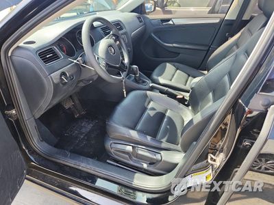 Zdjęcie 7 z 12 samochodu: 2018 VOLKSWAGEN JETTA VIN:3VWDB7AJ2JM209358 - miniatura