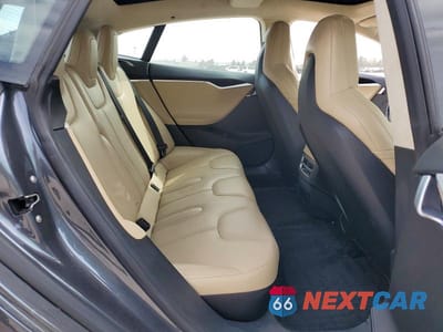 Zdjęcie 10 z 11 samochodu: 2016 TESLA MODEL S VIN:5YJSA1E22GF167834 - miniatura