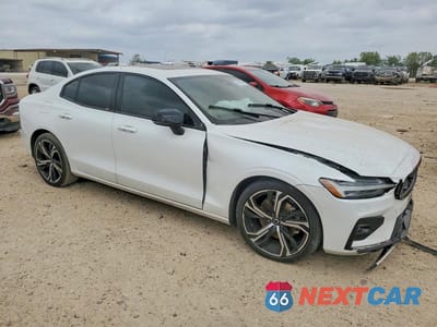 Czwarte zdjęcie samochodu z boku: 2024 VOLVO S60 CORE VIN:7JRL12FK5RG303148 - miniatura