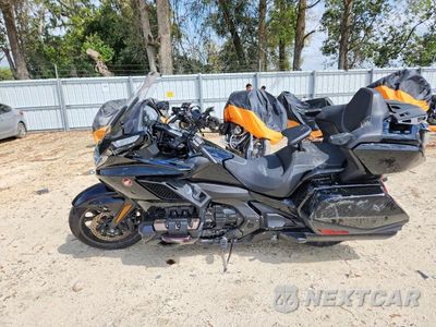 Trzecie zdjęcie samochodu z tyłu: 2023 HONDA GL1800 D VIN:JH2SC7957PK502078 - miniatura
