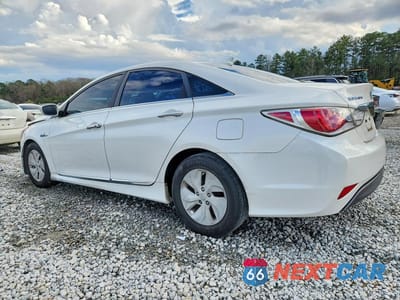 Drugie zdjęcie samochodu z przodu: 2013 HYUNDAI SONATA HYBRID BASE VIN:KMHEC4A49DA086085 - miniatura