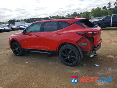 Drugie zdjęcie samochodu z przodu: 2021 CHEVROLET BLAZER RS VIN:3GNKBERS2MS505256 - miniatura