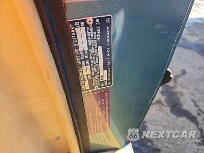 Zdjęcie 12 z 12 samochodu: 1987 MERCEDES-BENZ 560 SL VIN:WDBBA48D9HA064479 - miniatura
