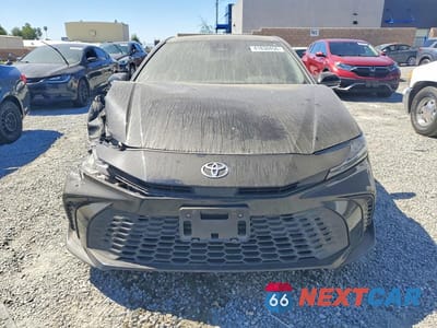 Piąte zdjęcie samochodu w środku: 2025 TOYOTA CAMRY SE VIN:4T1DAACK7SU525596 - miniatura