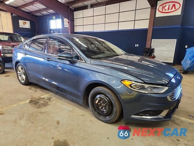 Czwarte zdjęcie samochodu z boku: 2018 FORD FUSION SE VIN:3FA6P0HD0JR189186 - miniatura