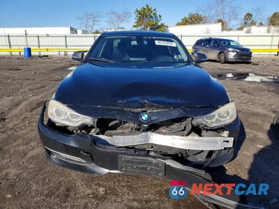 Piąte zdjęcie samochodu w środku: 2015 BMW 335 XI VIN:WBA3B9G58FNR94029 - miniatura