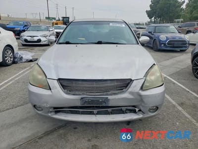 Piąte zdjęcie samochodu w środku: 2004 NISSAN ALTIMA 2.5 VIN:1N4AL11D34C185884 - miniatura