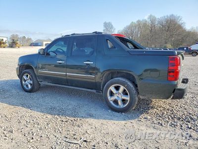 Drugie zdjęcie samochodu z przodu: 2013 CHEVROLET AVALANCHE LTZ VIN:3GNTKGE70DG299682 - miniatura