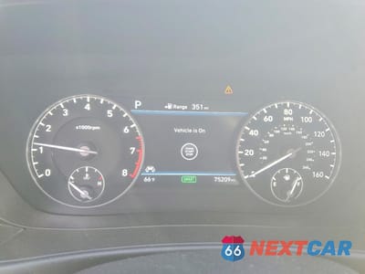 Zdjęcie 9 z 12 samochodu: 2017 GENESIS G90 3.3T PREMIUM VIN:KMHG34JA0HU032578 - miniatura