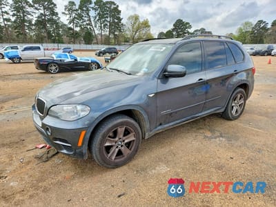 2012 BMW X5 XDRIVE35D 5UXZW0C59CL671990 - główne zdjęcie licytacji z USA - miniatura