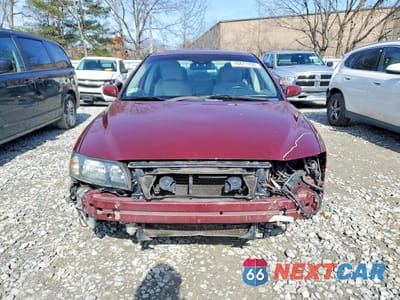 Piąte zdjęcie samochodu w środku: 2004 VOLVO S60 2.5T VIN:YV1RS59V242420473 - miniatura