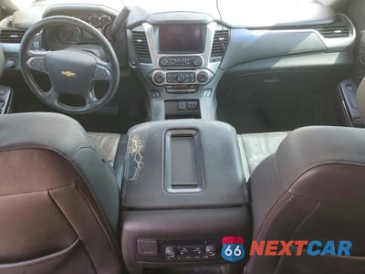 Zdjęcie 8 z 14 samochodu: 2018 CHEVROLET TAHOE C1500 LT VIN:1GNSCBKC3JR222250 - miniatura