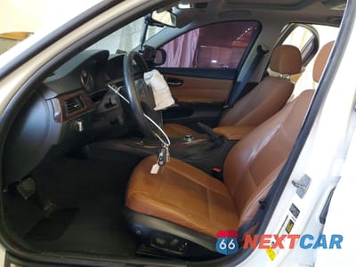 Zdjęcie 7 z 12 samochodu: 2009 BMW 328 XI SULEV VIN:WBAPK53509A643644 - miniatura