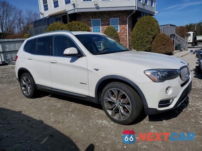 Czwarte zdjęcie samochodu z boku: 2016 BMW X3 XDRIVE28I VIN:5UXWX9C56G0D64467 - miniatura