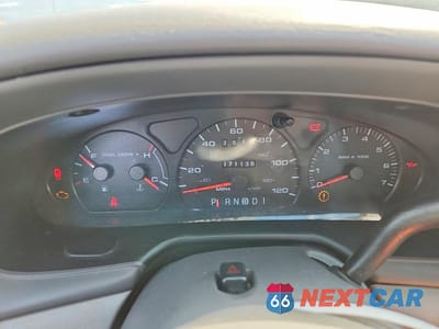 Zdjęcie 9 z 12 samochodu: 2003 FORD TAURUS SE VIN:1FAFP53U03A256385 - miniatura