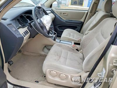 Zdjęcie 7 z 14 samochodu: 2003 TOYOTA HIGHLANDER BASE VIN:JTEGD21A230065518 - miniatura