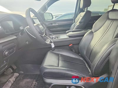 Zdjęcie 7 z 12 samochodu: 2024 JEEP WAGONEER SERIES II VIN:1C4SJVBP9RS175152 - miniatura