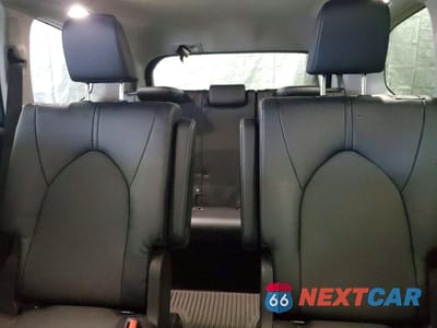 Zdjęcie 10 z 14 samochodu: 2026 TOYOTA GRAND HIGHLANDER HYBRID XLE VIN:5TDACAB59TS077008 - miniatura