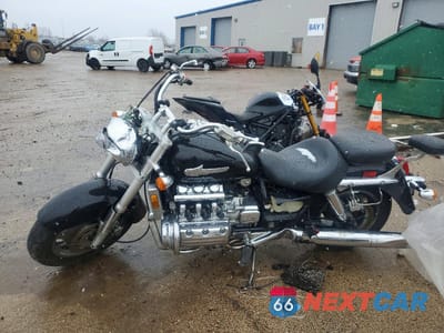 Trzecie zdjęcie samochodu z tyłu: 2000 HONDA GL1500 C VIN:1HFSC3407YA300898 - miniatura