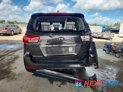 Zdjęcie 6 z 13 samochodu: 2018 KIA SEDONA LX VIN:KNDMB5C13J6394203 - miniatura