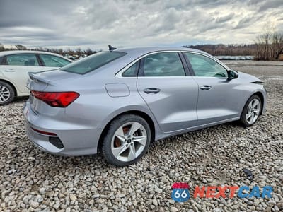 Trzecie zdjęcie samochodu z tyłu: 2022 AUDI A3 PREMIUM VIN:WAUAUDGY3NA060963 - miniatura