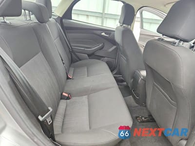 Zdjęcie 10 z 11 samochodu: 2016 FORD FOCUS SE VIN:1FADP3F21GL215621 - miniatura