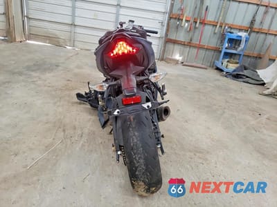 Czwarte zdjęcie samochodu z boku: 2023 KAWASAKI ZX636 K VIN:JKBZXJH13PA017620 - miniatura