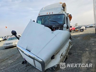 Drugie zdjęcie samochodu z przodu: 2018 FREIGHTLINER CASCADIA 125 SEMI TRUCK VIN:3AKJGLDR1JSJJ6458 - miniatura