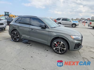 Czwarte zdjęcie samochodu z boku: 2024 AUDI SQ5 PREMIUM PLUS VIN:WA1B4AFY2R2084575 - miniatura