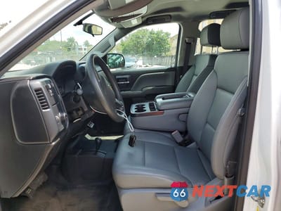 Zdjęcie 7 z 11 samochodu: 2018 CHEVROLET SILVERADO K1500 VIN:1GCVKNEH7JZ369723 - miniatura