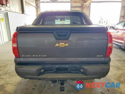 Zdjęcie 6 z 12 samochodu: 2011 CHEVROLET AVALANCHE LT VIN:3GNTKFE37BG291020 - miniatura