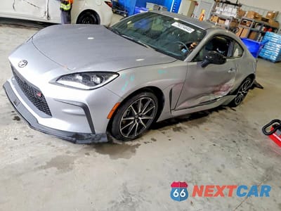 2024 TOYOTA GR86 BASE JF1ZNBB13R8760213 - główne zdjęcie licytacji z USA - miniatura