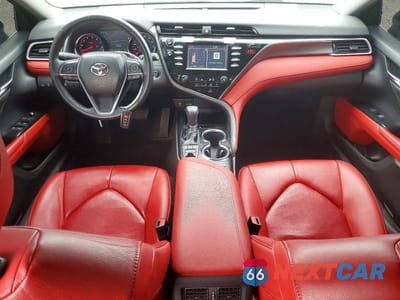 Zdjęcie 8 z 12 samochodu: 2018 TOYOTA CAMRY XSE VIN:4T1B61HK4JU141288 - miniatura