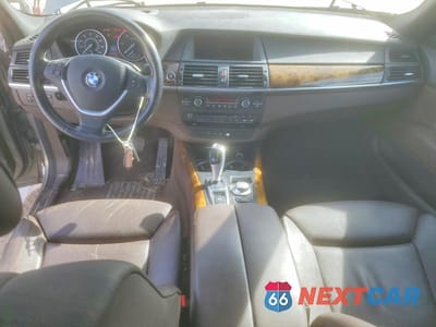 Zdjęcie 8 z 13 samochodu: 2009 BMW X5 XDRIVE35D VIN:5UXFF03579LJ98344 - miniatura