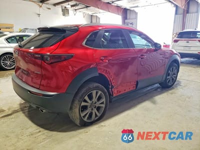 Trzecie zdjęcie samochodu z tyłu: 2025 MAZDA CX-30 PREFERRED VIN:3MVDMBCM2SM844541 - miniatura