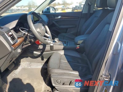 Zdjęcie 7 z 12 samochodu: 2019 AUDI Q5 VIN:WA1BNAFY6K2136681 - miniatura