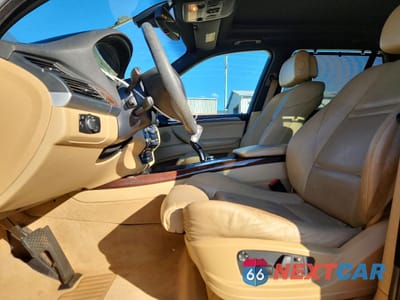 Zdjęcie 7 z 12 samochodu: 2008 BMW X5 4.8I VIN:5UXFE83538L166622 - miniatura