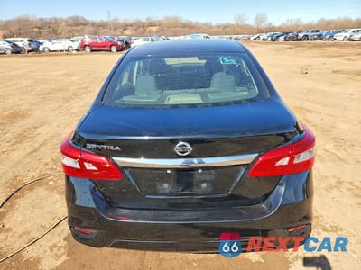 Zdjęcie 6 z 12 samochodu: 2017 NISSAN SENTRA S VIN:3N1AB7AP8HY265188 - miniatura