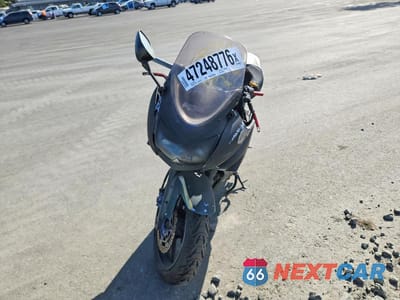 Drugie zdjęcie samochodu z przodu: 2006 KAWASAKI EX650 A6F VIN:JKAEXEA146A003888 - miniatura