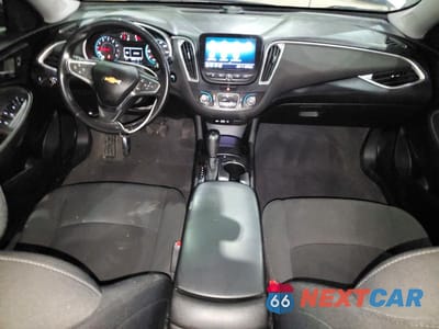 Zdjęcie 8 z 12 samochodu: 2019 CHEVROLET MALIBU RS VIN:1G1ZG5STXKF172164 - miniatura