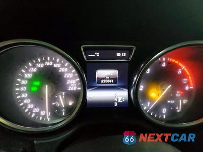 Zdjęcie 9 z 12 samochodu: 2014 MERCEDES-BENZ ML 350 BLUETEC VIN:4JGDA2EB0EA340055 - miniatura