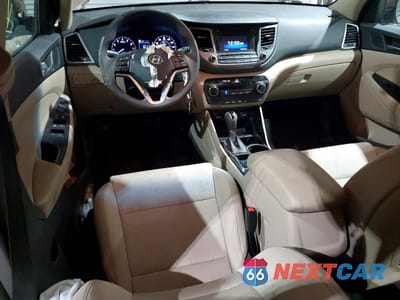 Zdjęcie 8 z 13 samochodu: 2017 HYUNDAI TUCSON SE VIN:KM8J23A40HU267849 - miniatura