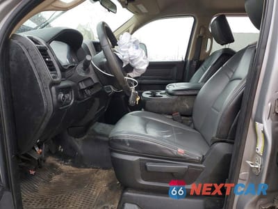 Zdjęcie 7 z 11 samochodu: 2019 RAM 2500 TRADESMAN VIN:3C6UR5CL3KG570381 - miniatura