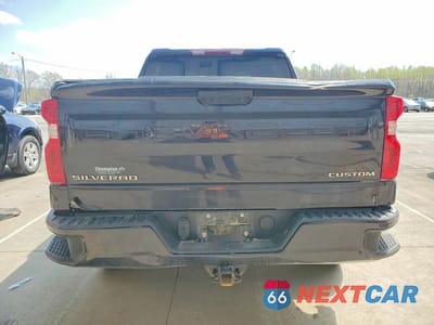 Zdjęcie 6 z 12 samochodu: 2022 CHEVROLET SILVERADO K1500 CUSTOM VIN:1GCPDBEK9NZ561678 - miniatura