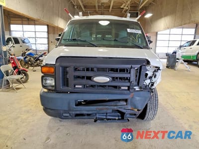 Piąte zdjęcie samochodu w środku: 2014 FORD E150 UTILITY / SERVICE VAN VIN:1FTNE1EW7EDA71383 - miniatura